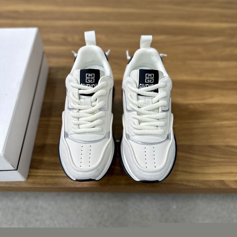 Givenchy Sneakers